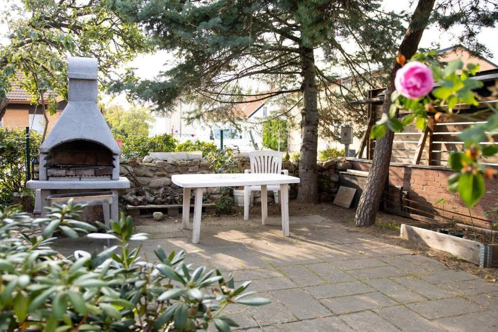 Historical Malt Factory Apartment, 6 Bedrooms, Sleeps 12 , Hot Tub Helsingborg Exterior foto